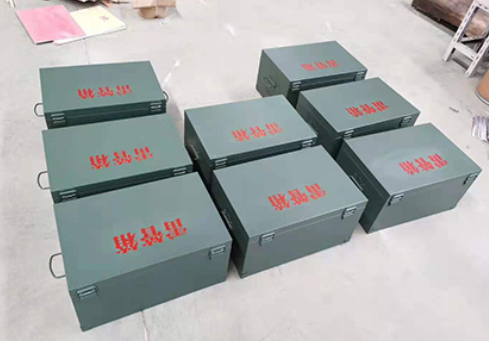 顺城炸药箱和雷管箱一般是怎么存放的？