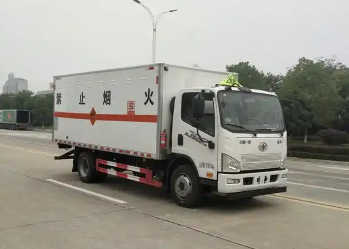 顺城爆破器材运输车可以上高速吗？